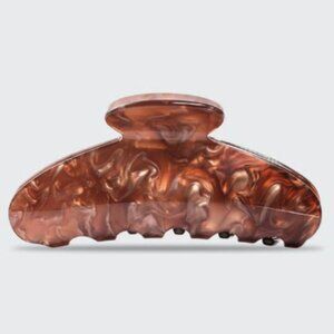 NWT Kitsch Eco Friendly Marble Brunette Claw Clip